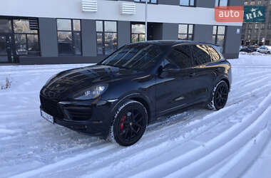 Позашляховик / Кросовер Porsche Cayenne 2013 в Києві