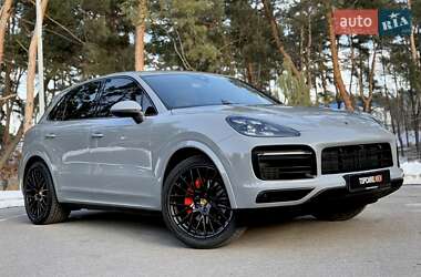 Позашляховик / Кросовер Porsche Cayenne 2018 в 