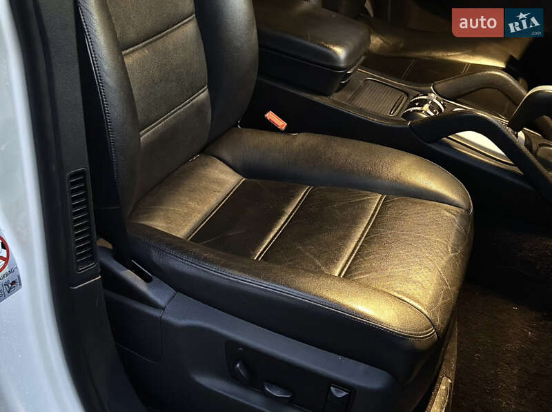 Позашляховик / Кросовер Porsche Cayenne 2009 в Золочеві