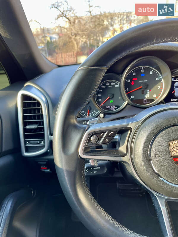 Внедорожник / Кроссовер Porsche Cayenne 2016 в Самборе фото 21 Внедорожник / Кроссовер Porsche Cayenne 2016 в Самборе