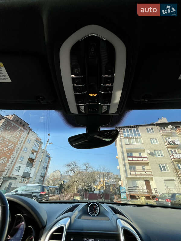Внедорожник / Кроссовер Porsche Cayenne 2016 в Самборе фото 28 Внедорожник / Кроссовер Porsche Cayenne 2016 в Самборе
