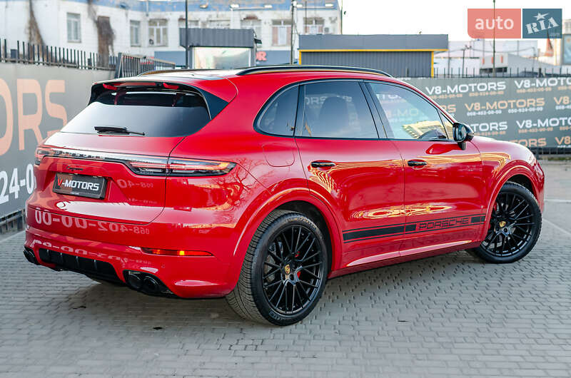 Внедорожник / Кроссовер Porsche Cayenne 2020 в Киеве