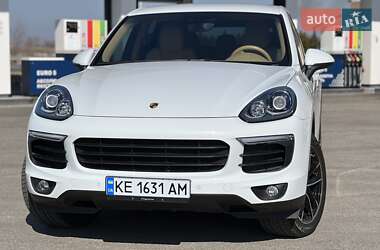 Внедорожник / Кроссовер Porsche Cayenne 2016 в Днепре