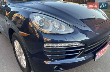 Внедорожник / Кроссовер Porsche Cayenne 2012 в Тернополе