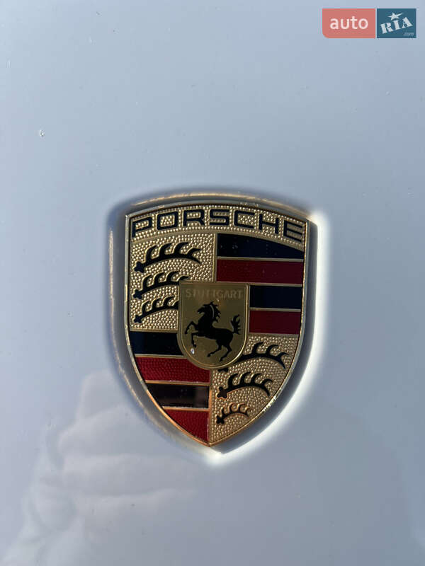Внедорожник / Кроссовер Porsche Cayenne 2019 в Киеве