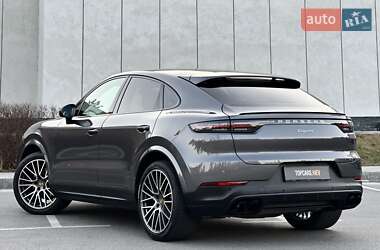 Позашляховик / Кросовер Porsche Cayenne 2019 в Києві