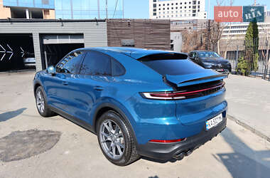 Позашляховик / Кросовер Porsche Cayenne 2023 в 