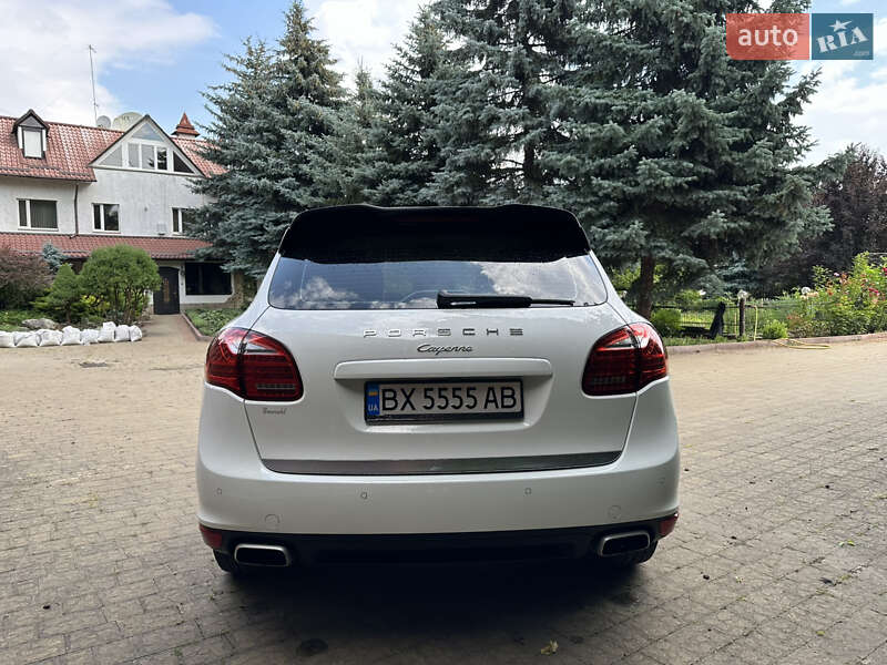Позашляховик / Кросовер Porsche Cayenne 2013 в Одесі