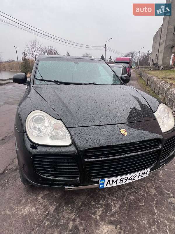 Внедорожник / Кроссовер Porsche Cayenne 2005 в Звягеле