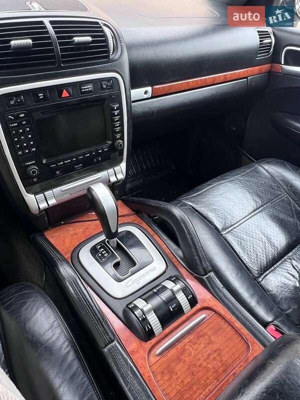 Внедорожник / Кроссовер Porsche Cayenne 2005 в Звягеле