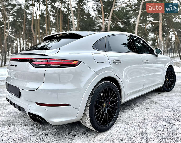 Внедорожник / Кроссовер Porsche Cayenne 2021 в Днепре фото 4 Внедорожник / Кроссовер Porsche Cayenne 2021 в Днепре