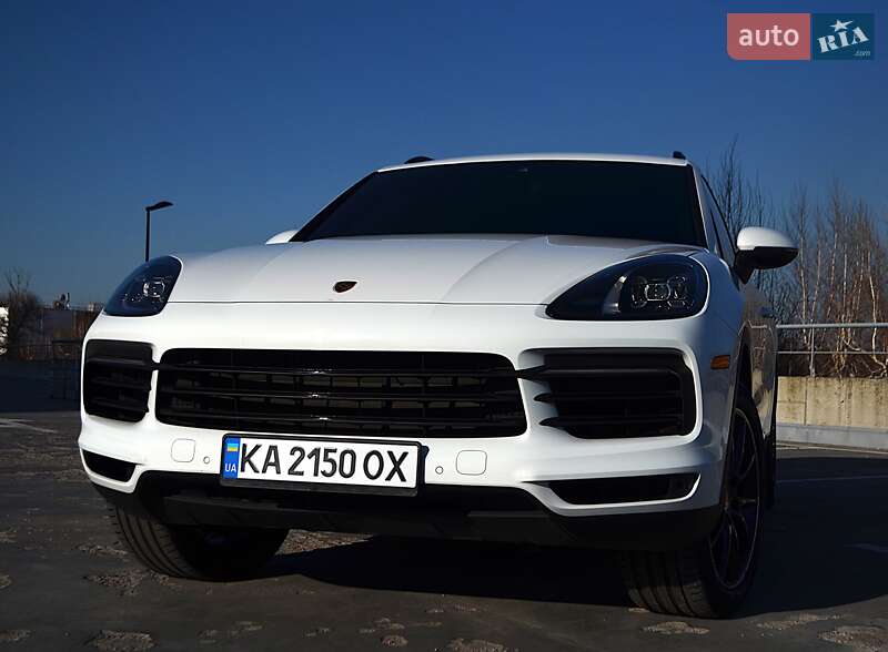 Внедорожник / Кроссовер Porsche Cayenne 2018 в Киеве