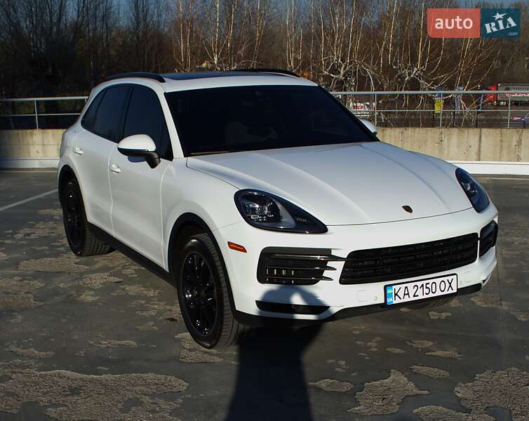 Внедорожник / Кроссовер Porsche Cayenne 2018 в Киеве