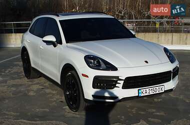 Позашляховик / Кросовер Porsche Cayenne 2018 в 