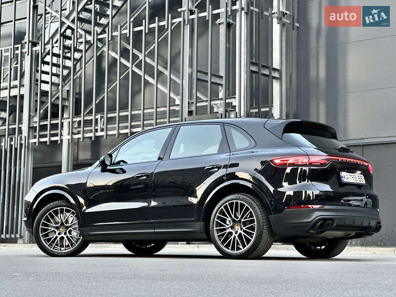 Внедорожник / Кроссовер Porsche Cayenne 2019 в Киеве фото 8 Внедорожник / Кроссовер Porsche Cayenne 2019 в Киеве