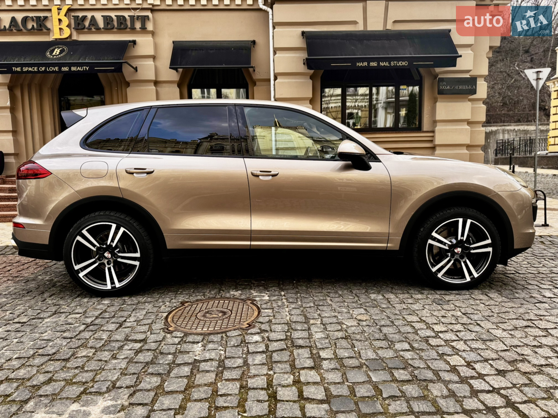 2016 Porsche Cayenne - мініатюра 18