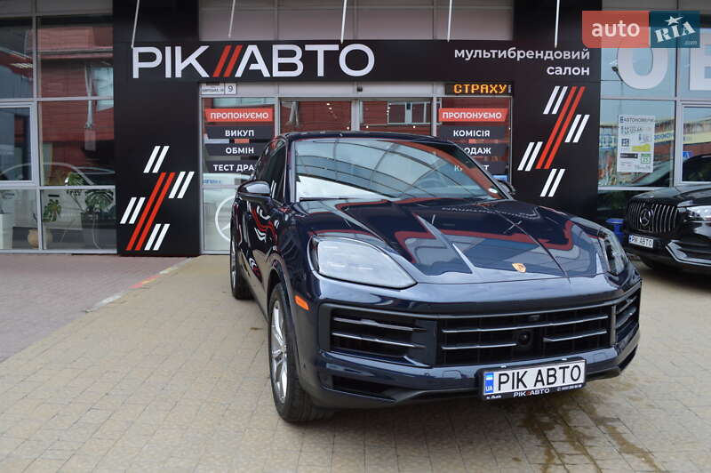 Внедорожник / Кроссовер Porsche Cayenne 2023 в 