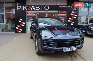 Внедорожник / Кроссовер Porsche Cayenne 2023 в 