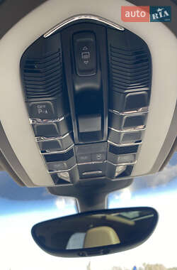 Внедорожник / Кроссовер Porsche Cayenne 2013 в 