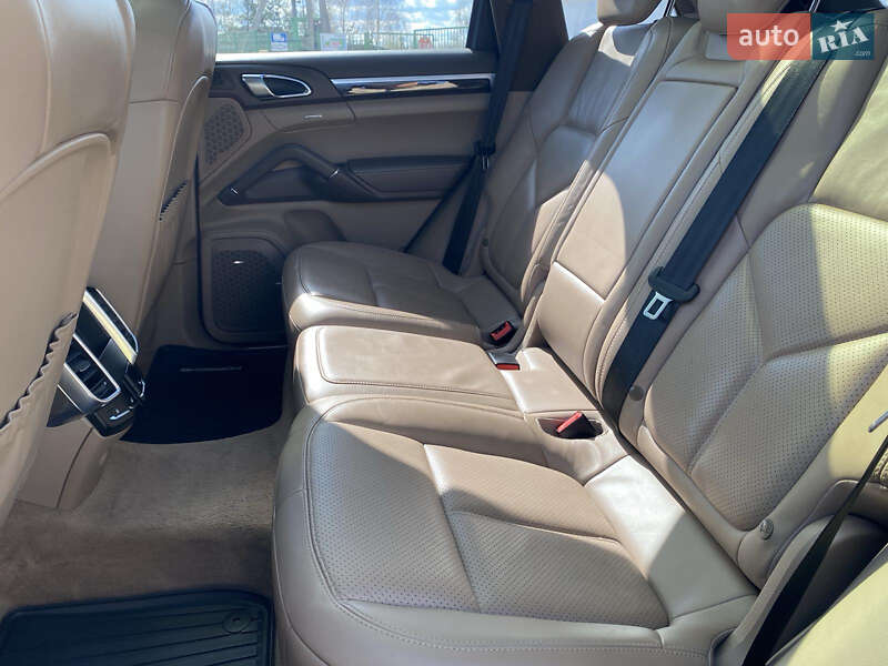 Внедорожник / Кроссовер Porsche Cayenne 2013 в Житомире фото 33 Внедорожник / Кроссовер Porsche Cayenne 2013 в Житомире