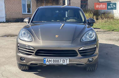 Внедорожник / Кроссовер Porsche Cayenne 2013 в 