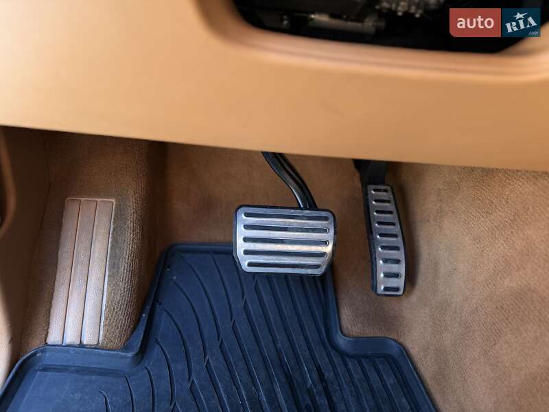 Позашляховик / Кросовер Porsche Cayenne 2013 в Львові