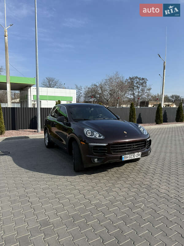 Porsche Cayenne 2015