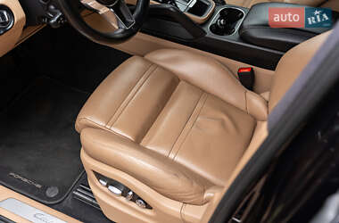 Внедорожник / Кроссовер Porsche Cayenne 2019 в 