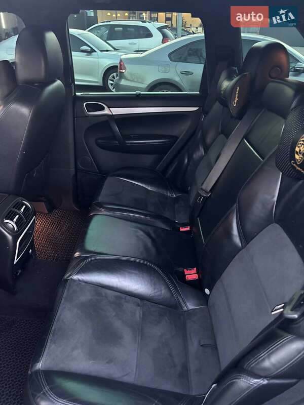 Позашляховик / Кросовер Porsche Cayenne 2008 в Києві