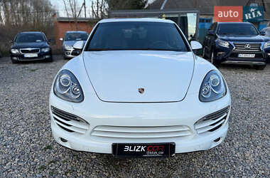 Внедорожник / Кроссовер Porsche Cayenne 2013 в 