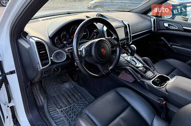 Внедорожник / Кроссовер Porsche Cayenne 2013 в 
