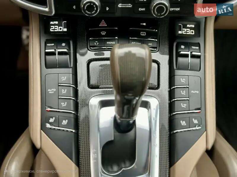 Позашляховик / Кросовер Porsche Cayenne 2011 в Одесі
