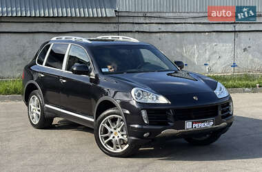 Позашляховик / Кросовер Porsche Cayenne 2007 в 