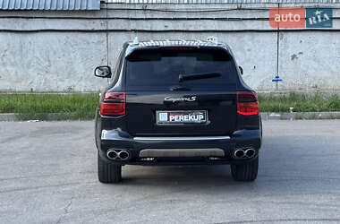 Позашляховик / Кросовер Porsche Cayenne 2007 в 