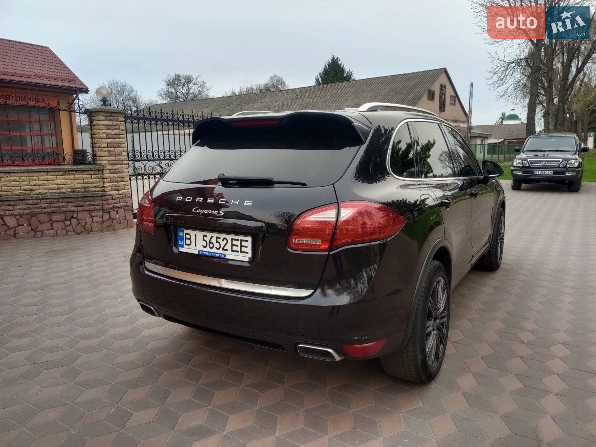 2010 Porsche Cayenne - мініатюра 11