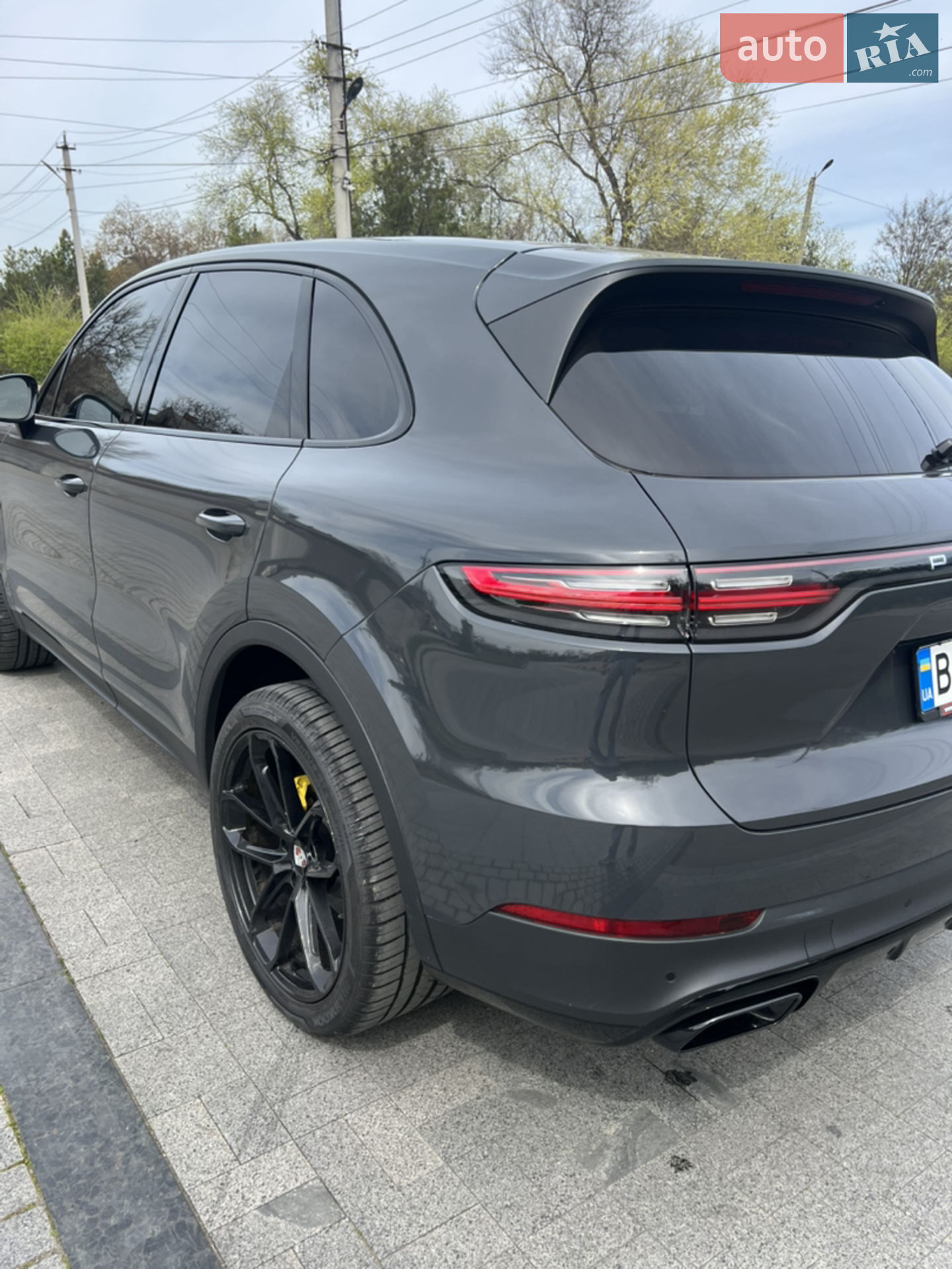 2020 Porsche Cayenne - мініатюра 3