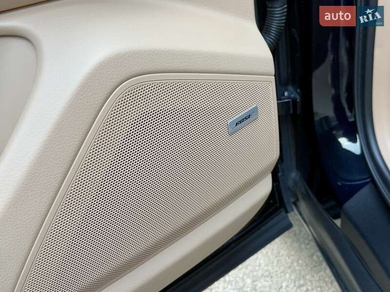 Внедорожник / Кроссовер Porsche Cayenne 2019 в Киеве