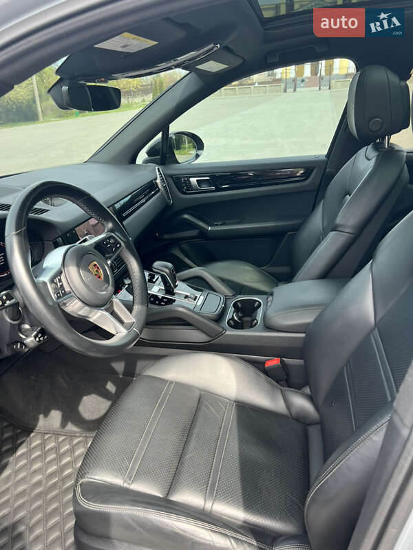 Позашляховик / Кросовер Porsche Cayenne 2020 в Ізмаїлі