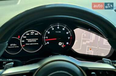 Внедорожник / Кроссовер Porsche Cayenne 2018 в 