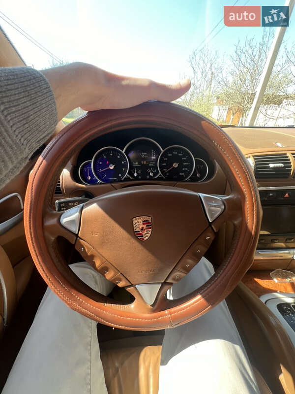 Внедорожник / Кроссовер Porsche Cayenne 2004 в Николаеве