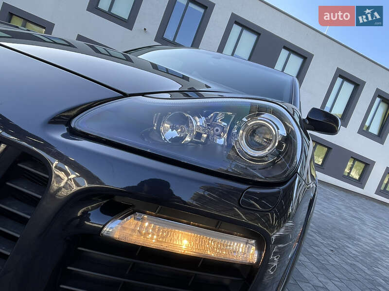 Внедорожник / Кроссовер Porsche Cayenne 2009 в Львове
