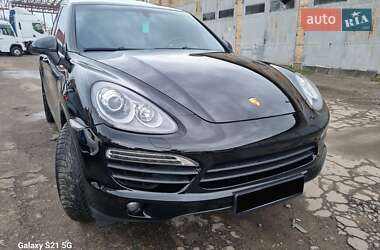 Внедорожник / Кроссовер Porsche Cayenne 2013 в 