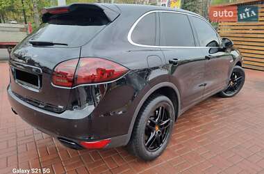 Внедорожник / Кроссовер Porsche Cayenne 2013 в 