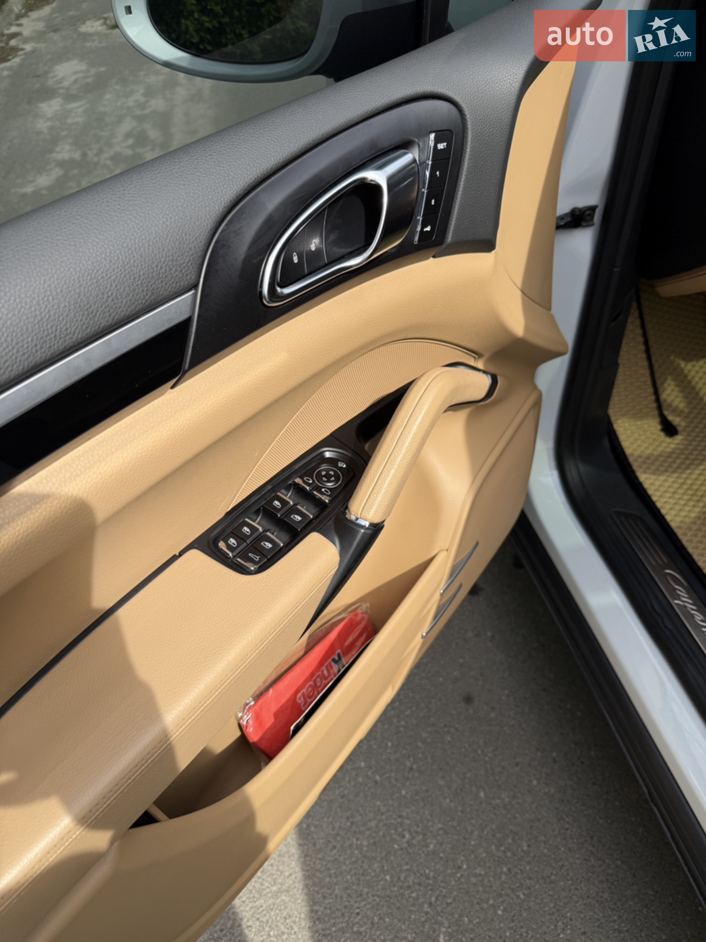 2015 Porsche Cayenne - мініатюра 8