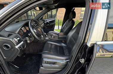 Внедорожник / Кроссовер Porsche Cayenne 2009 в 