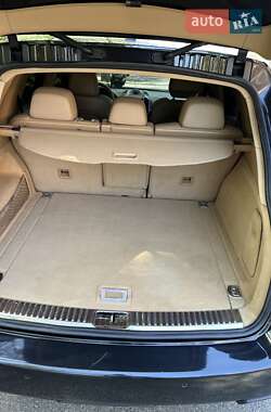 Внедорожник / Кроссовер Porsche Cayenne 2012 в 