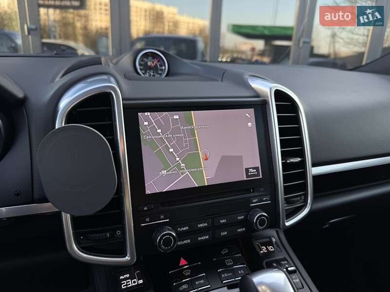 Внедорожник / Кроссовер Porsche Cayenne 2017 в Киеве