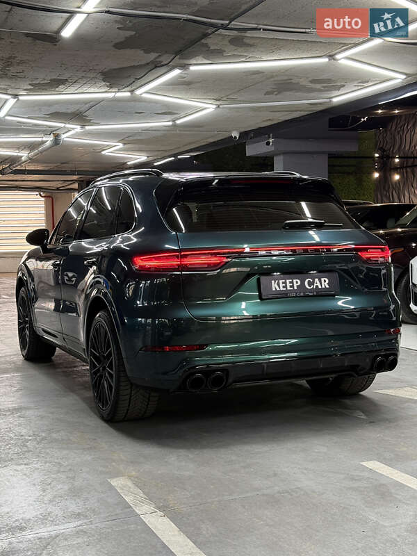 Позашляховик / Кросовер Porsche Cayenne 2019 в Одесі
