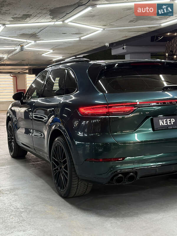 Позашляховик / Кросовер Porsche Cayenne 2019 в Одесі