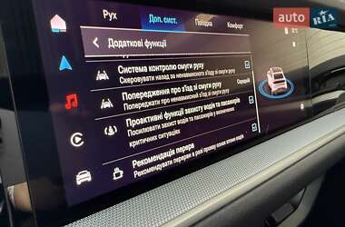 Позашляховик / Кросовер Porsche Cayenne 2024 в 